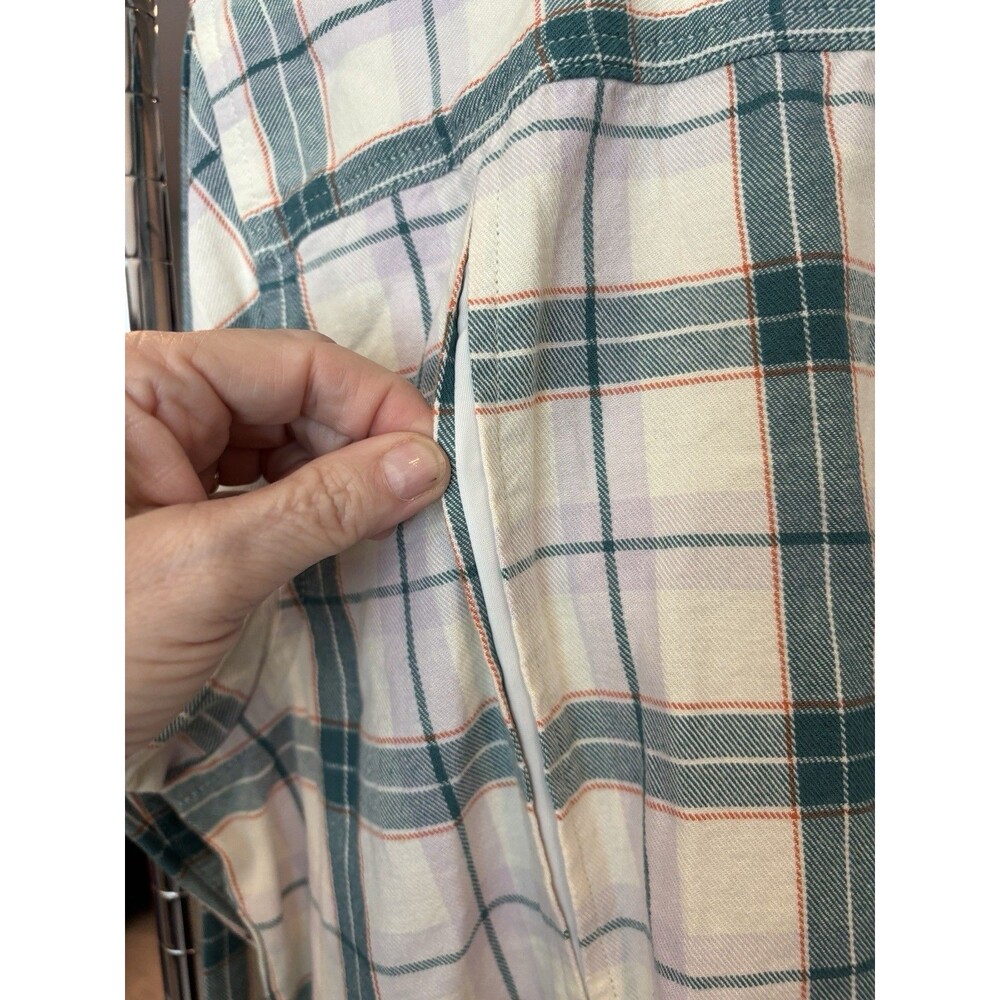 NWT Duluth Trading Co Womens Free Swinging green Plaid Flannel Shirt Size Large - Picture 5 of 10